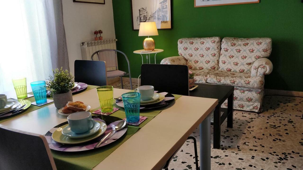 Suite Time Van Gogh CTA Eksteriør billede